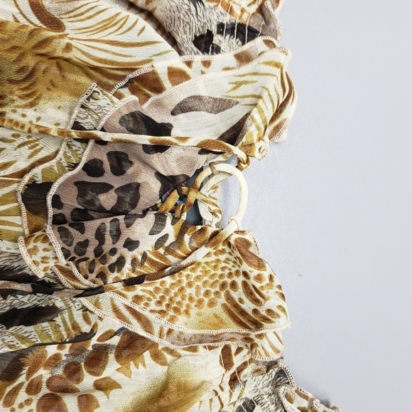 3/$15 dots sheer animal print top women's size medium - Picture 5 of 10